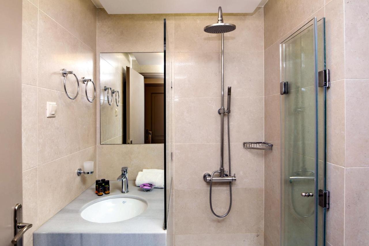 Lefka Apartment Parigoria