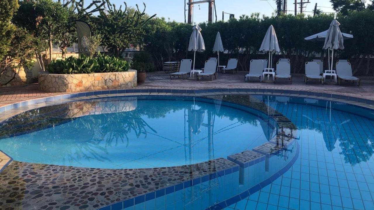 Lefka Apartment Parigoria